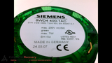 Siemens 8WD4 400-1AC  GREEN LIGHT NEW