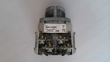 ALLEN BRADLEY 800T-J2KD7 SERIES T SELECTOR SWITCH 3 POSITION MAINT