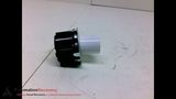 LEVITON 3ZL08 LAMP HOLDER,  660W,  600VOLTS,  SNAP-IN 1.52IN DIAMETER,